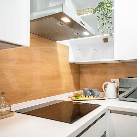 Lovely Boho With Parking - Historic Center By Rems Apartment *