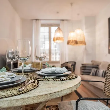 Lovely Boho With Parking - Historic Center By Rems *
